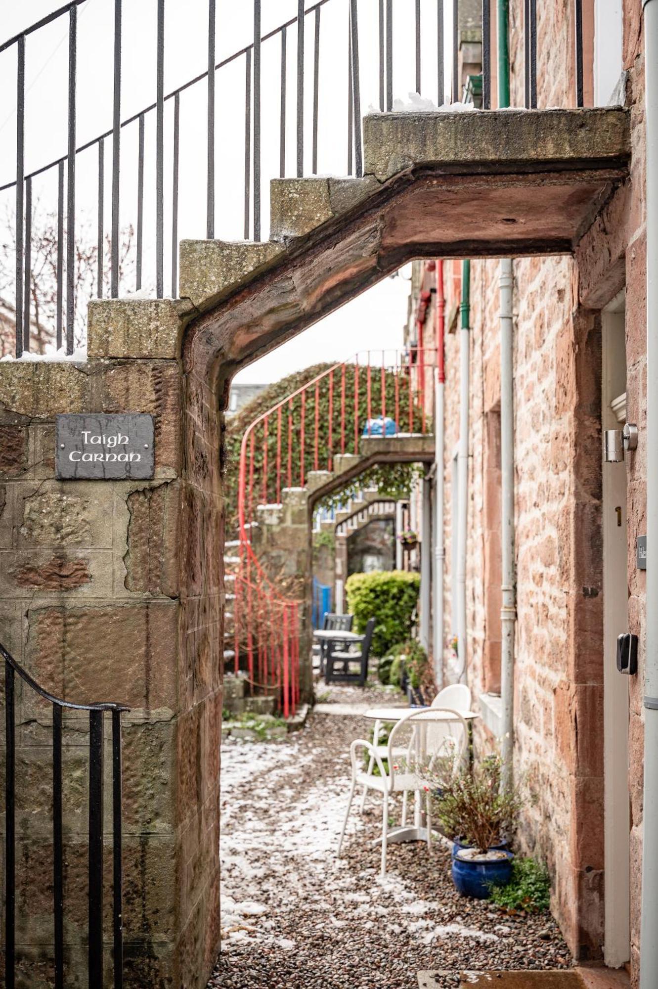 Taigh Carnan Apartment Inverness Exterior photo
